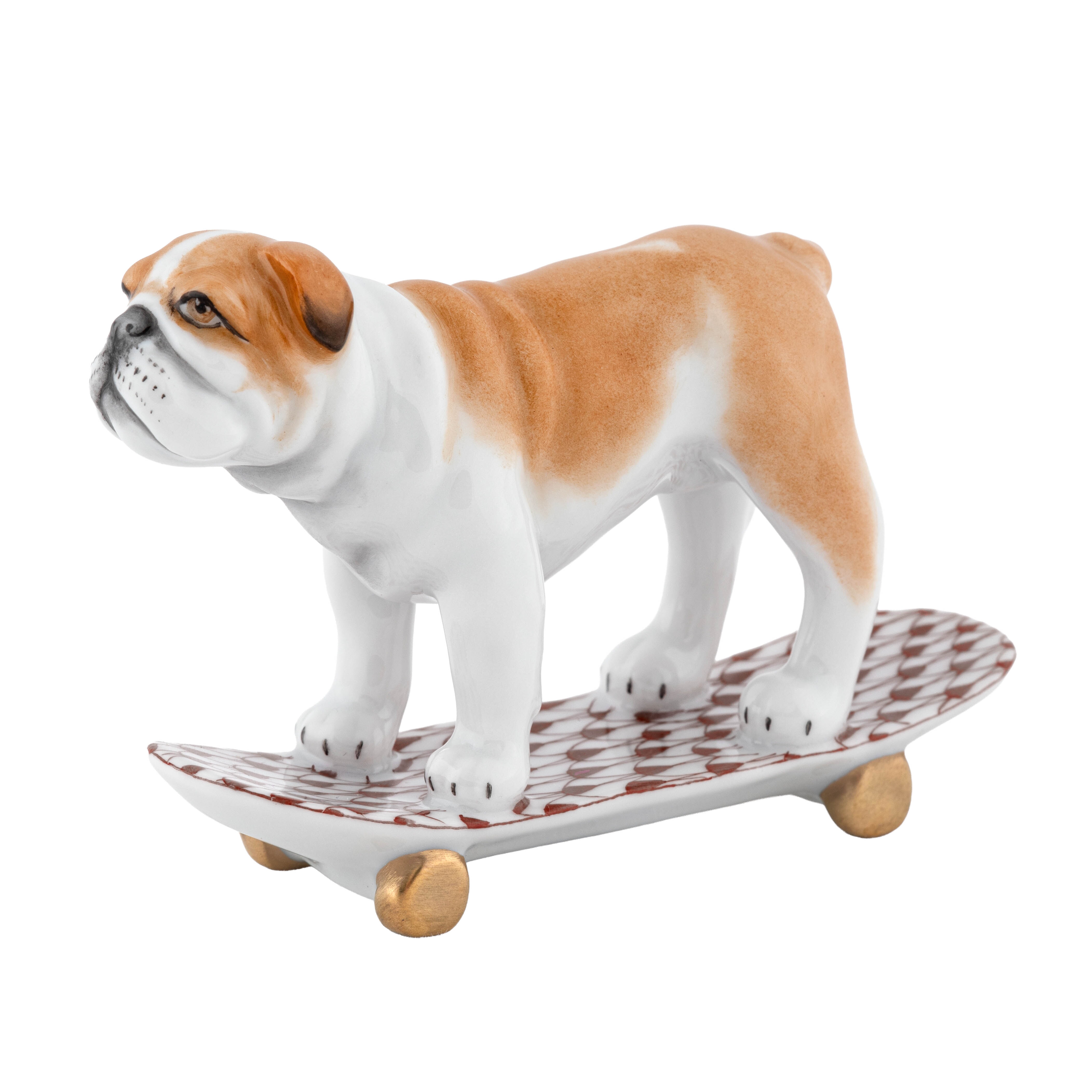 Herend Skateboarding Bulldog, Chocolate